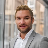 Nilton Santos de Oliveira Email