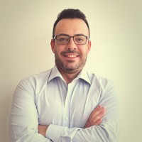 André de Pádua Email