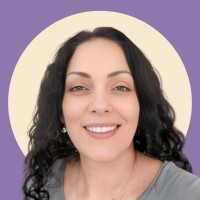 Trading Care Employee Aline Silva's profile photo