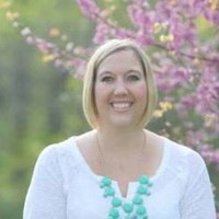 Life Renewal Services Employee Lauren Powers's profile photo