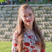 ProCouriers Employee Sarah Viviers's profile photo