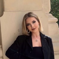 Help tour Employee Aytül T.'s profile photo