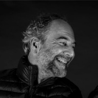 Robert van Rossum Email