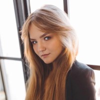 Darya Medvedenko Email