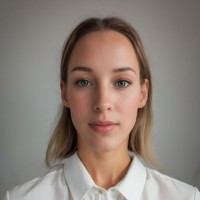 Coles Employee Julia Betts's profile photo