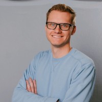 Nick Thompson Email & Phone Number