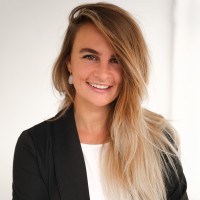 Dorinde van Andel Email