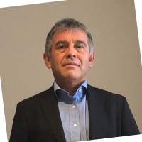 Luis Pérez Email