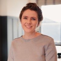 Kate de Courcy Email