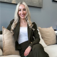 Claudia Skowron