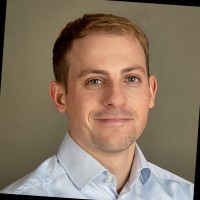 Kasper Tangbæk Email