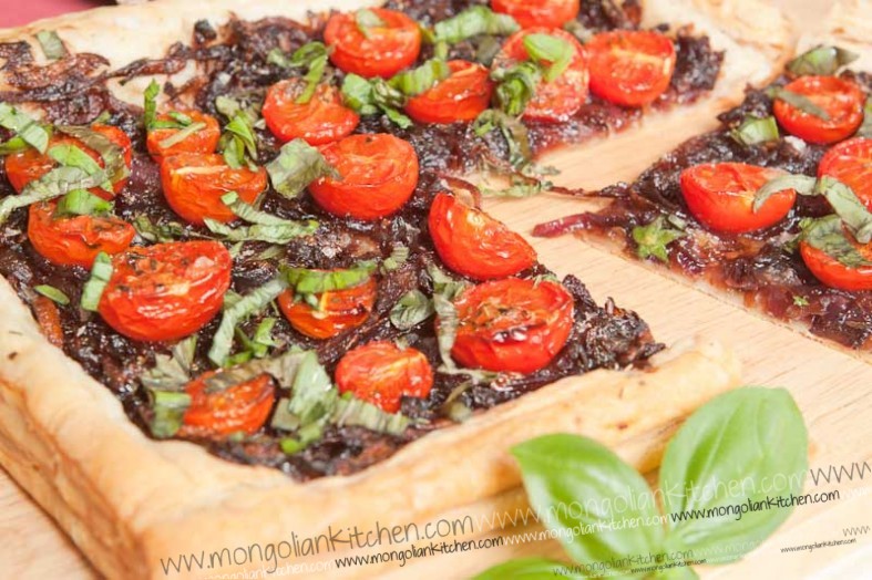 Caramelised onion and tomato tart Recipe