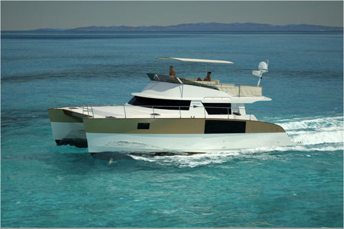 power-catamaran-flybridge-express-cruiser-3-or-4-cabins-20167-3357199 power-catamaran-flybridge-express-cruiser-3-or-4-cabins-20167-3357199