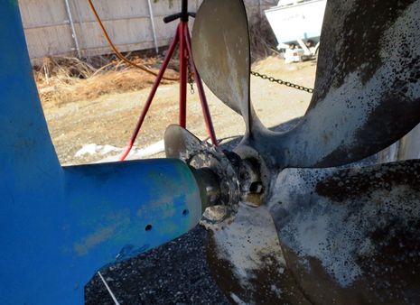Shaft_Razor_line_cutter_installed_on_Gizmo_cPanbo-thumb-465xauto-9117
