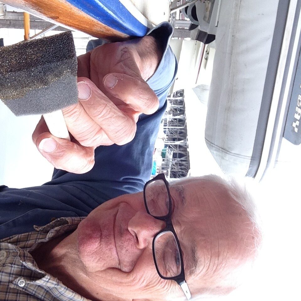 BobwithBrush