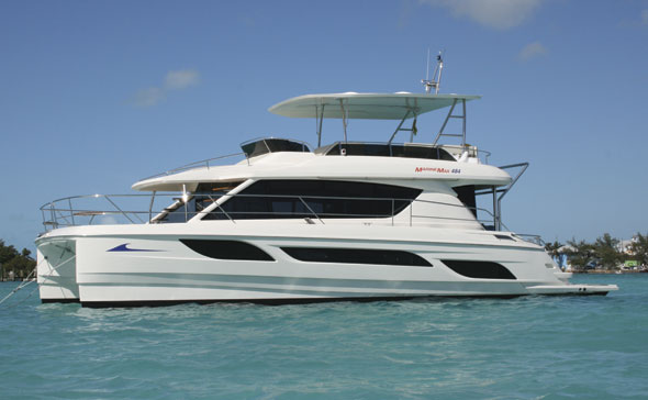 marinemax_484_590x364