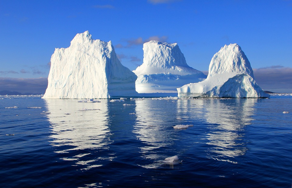 iceberg-471549_960_720 iceberg-471549_960_720