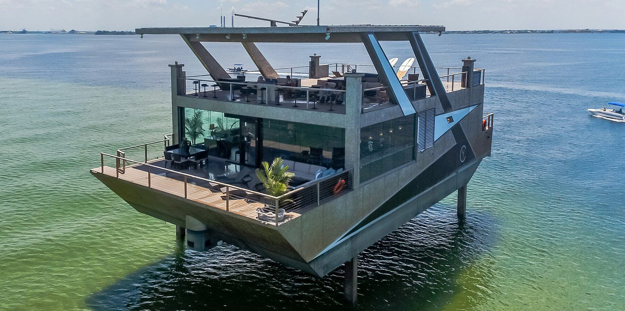 Mansion Yachts up 3 Mansion Yachts up 3