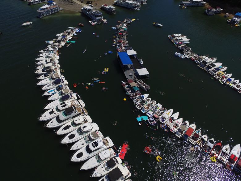 Raft up Raft up