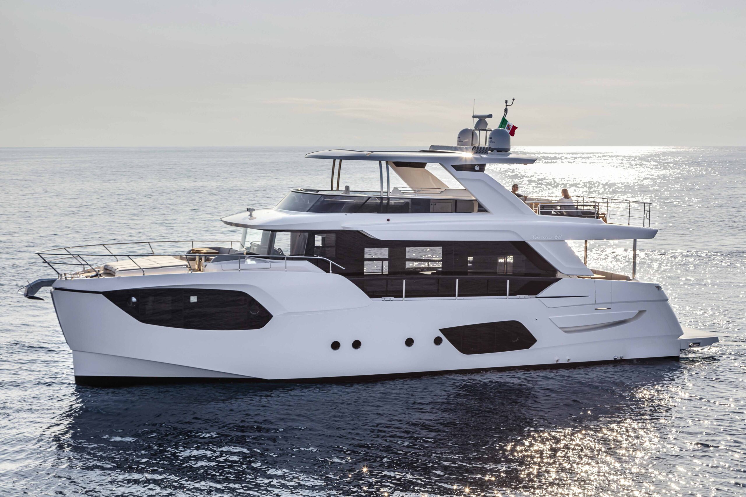 Absolute-Navetta68-03w Absolute-Navetta68-03w