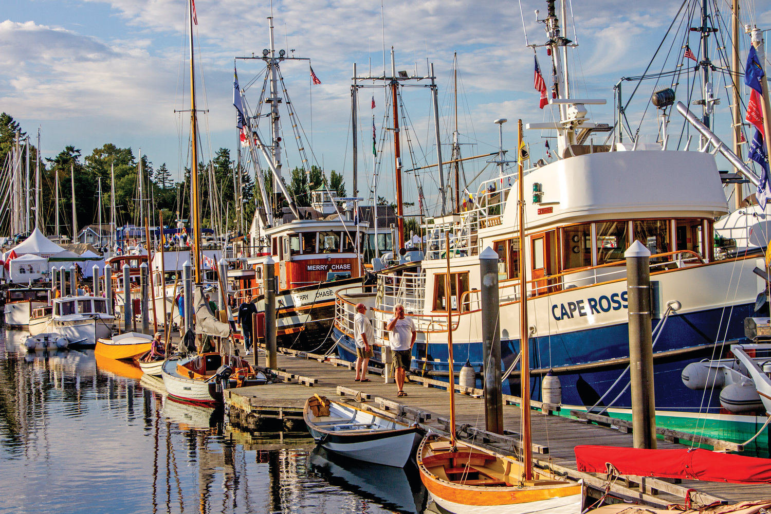 20190917-150305-dsm_Wooden_Boat_2019_Point-Hudson_Crammed_Thurs 20190917-150305-dsm_Wooden_Boat_2019_Point-Hudson_Crammed_Thurs