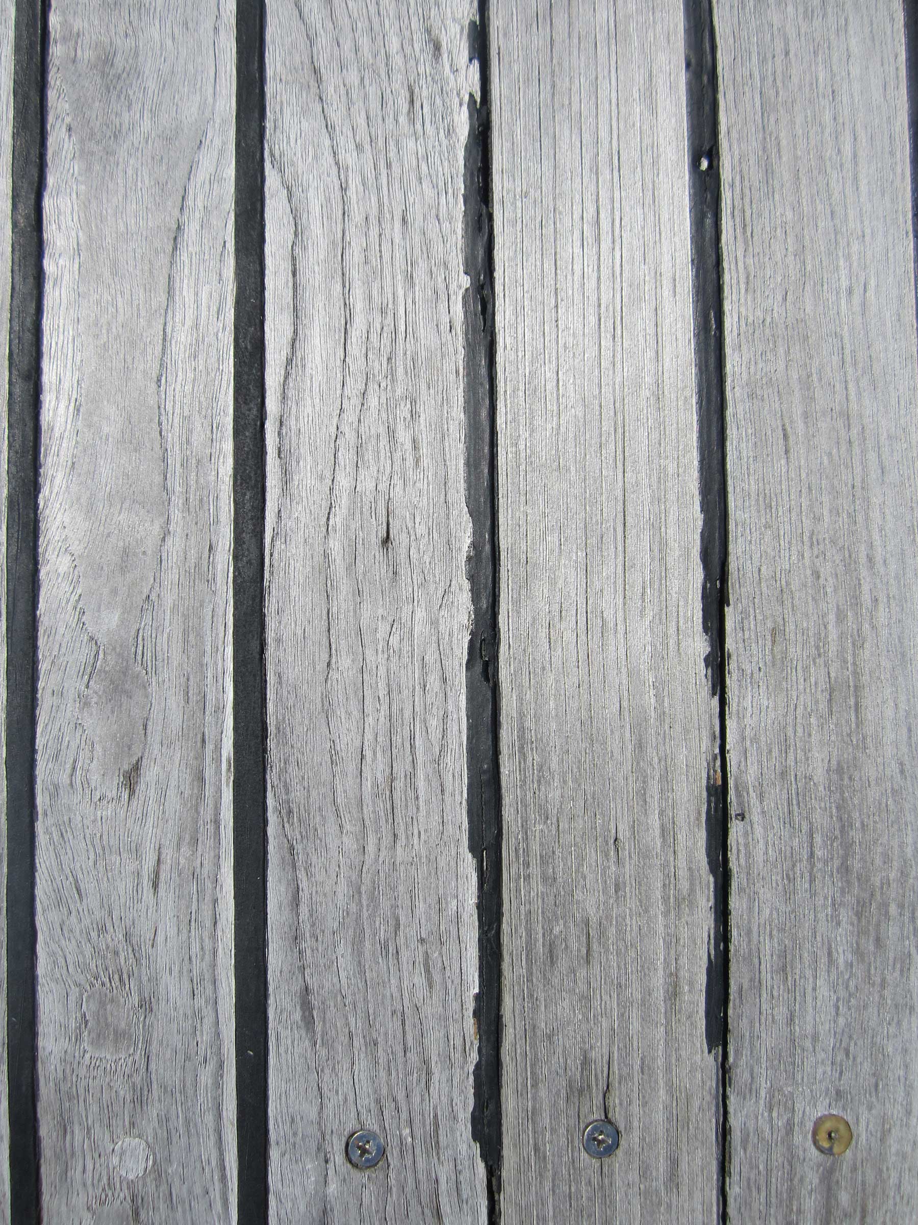 teak-decks-bad-shape_18700 teak-decks-bad-shape_18700