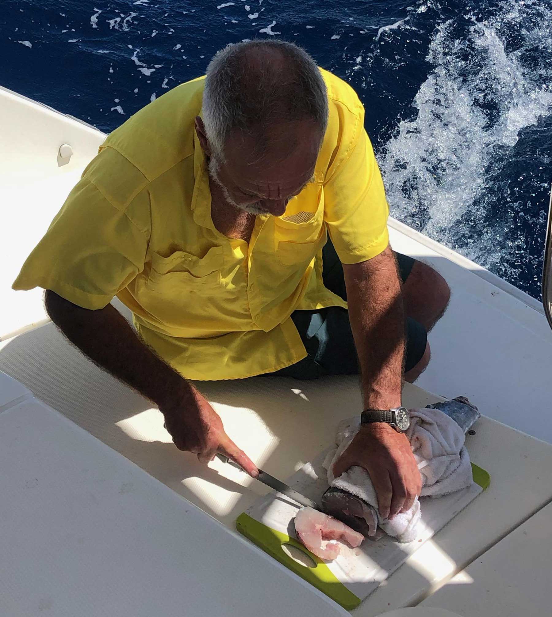 Catch-fish-cutting-steaks_1800 Catch-fish-cutting-steaks_1800