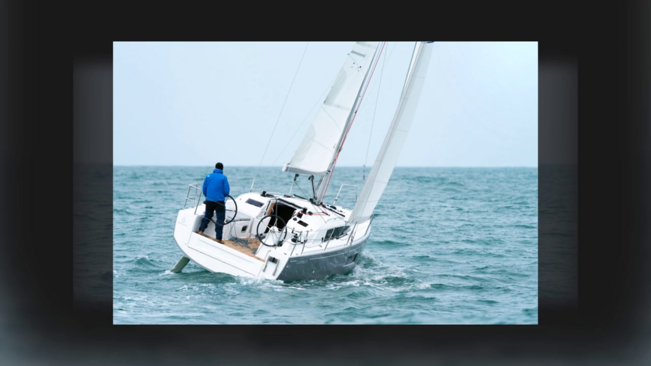 Beneteau_Oceanis_30.1_720p