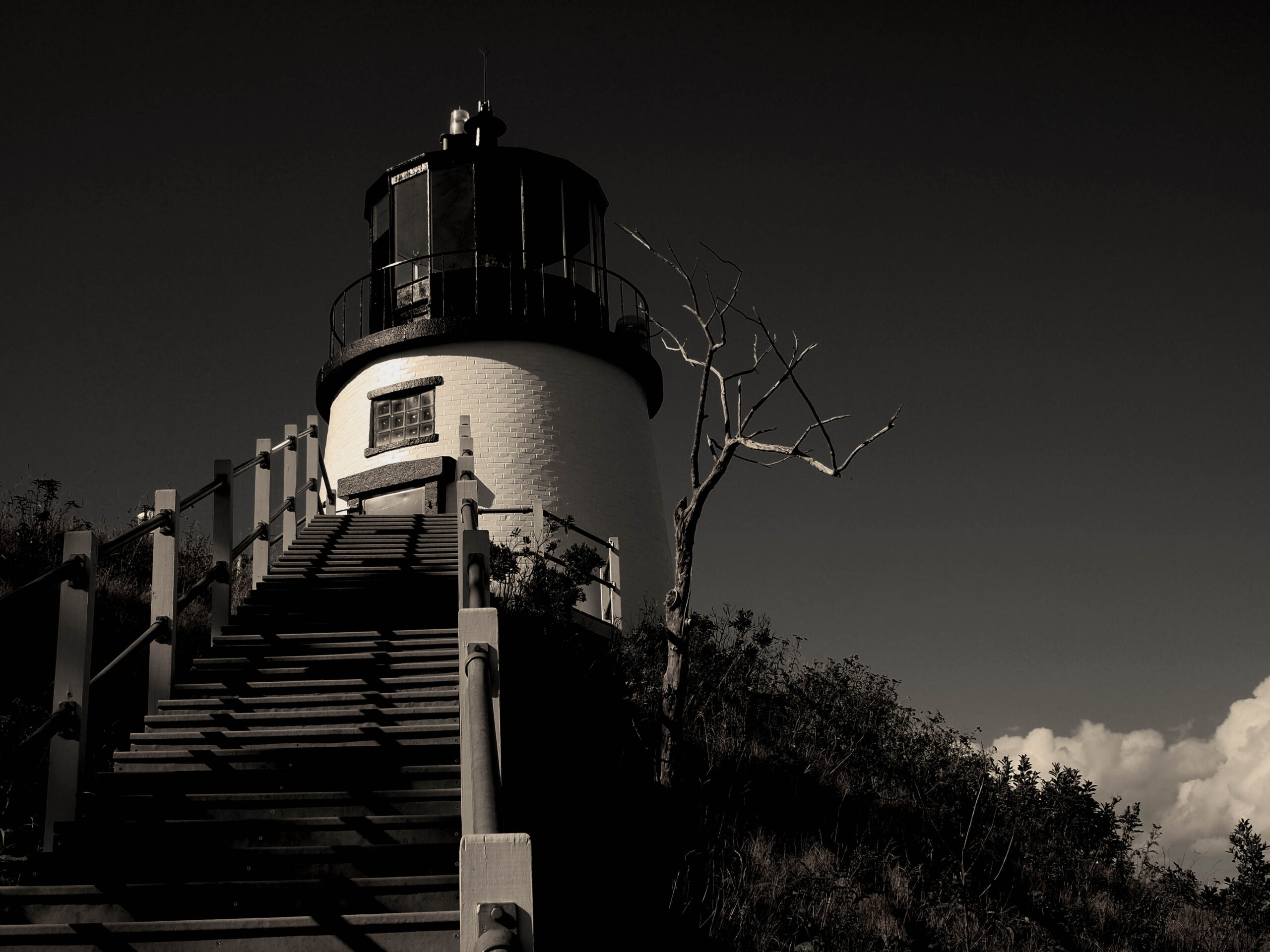 haunted-maine-lighthouse