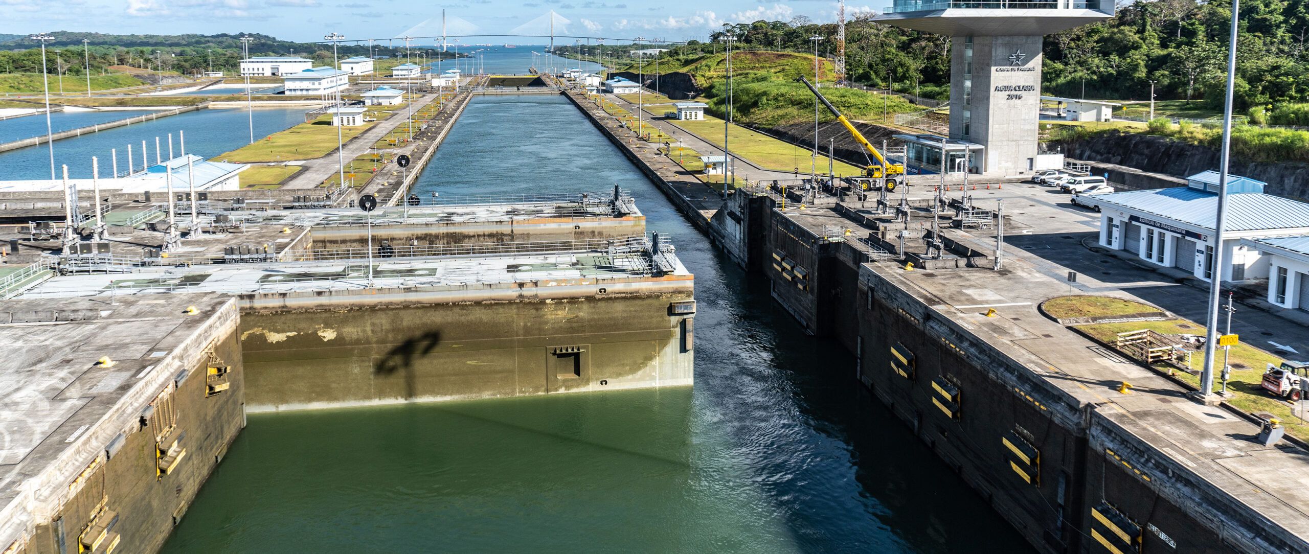 Panama Canal: Agua Clara Locks, set of three new locks with Atla Panama Canal: Agua Clara Locks, set of three new locks with Atla
