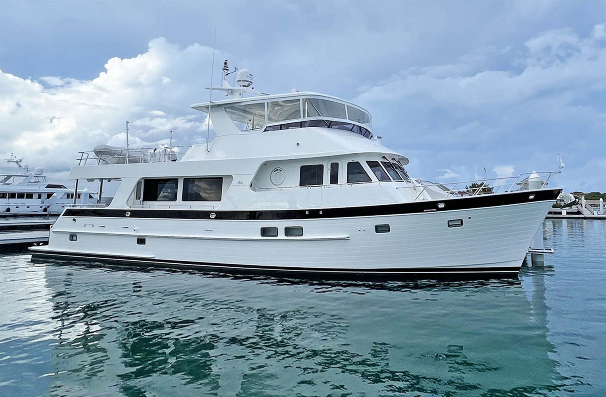 feat_Outer Reef 720 Motoryacht For Sale: Outer Reef 720 Motoryacht