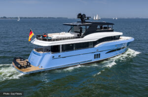 Steeler Ocean Explorer 85