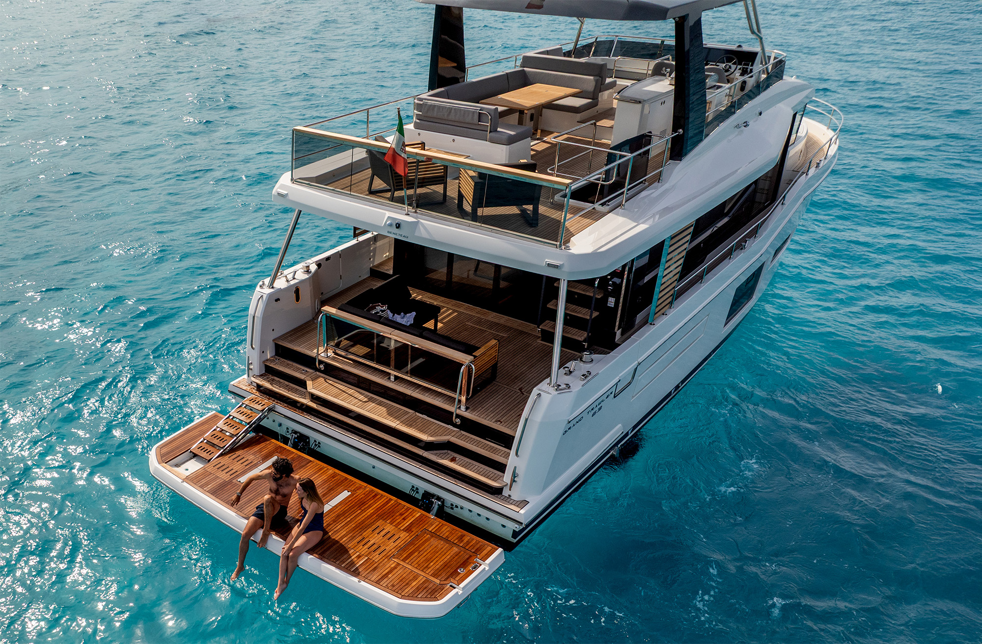 feat_beneteau-grand-trawler-63