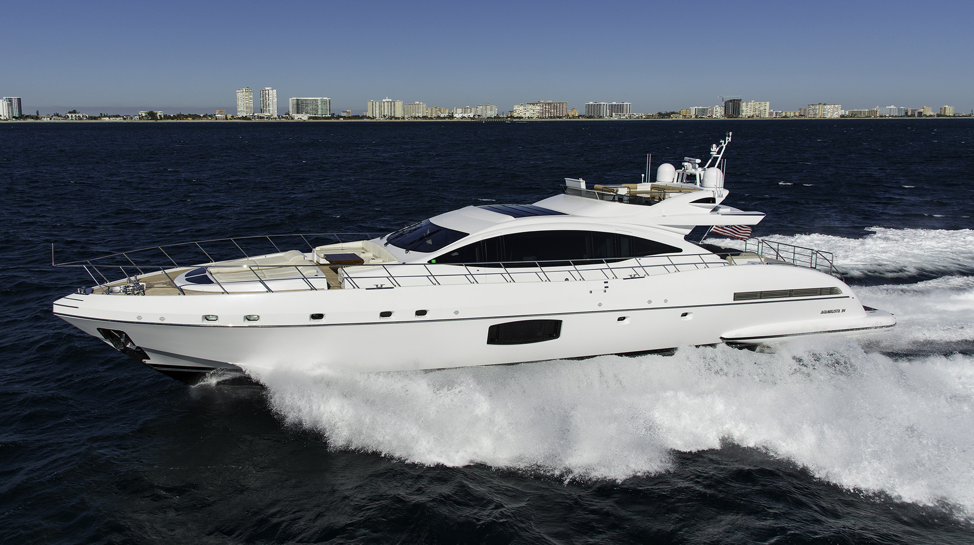 prm_Mangusta-94-Maxi-Open