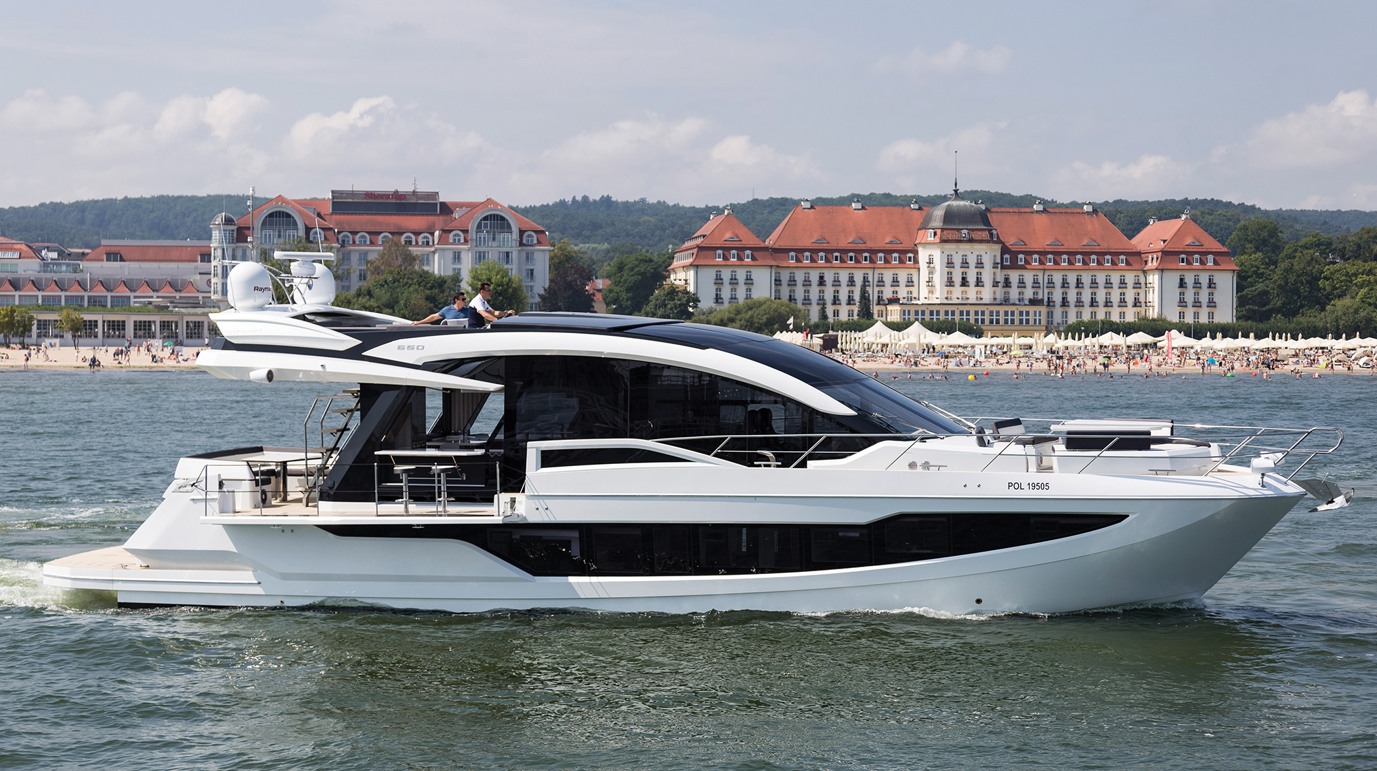 prm-main-galeon-650sky