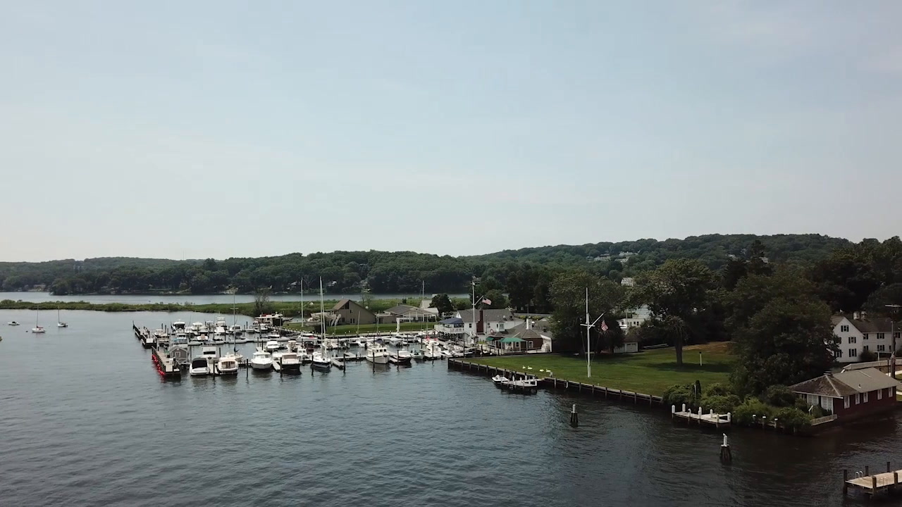 A Prestige in Essex and Martha’s Vineyard A Prestige in Essex and Martha's Vineyard