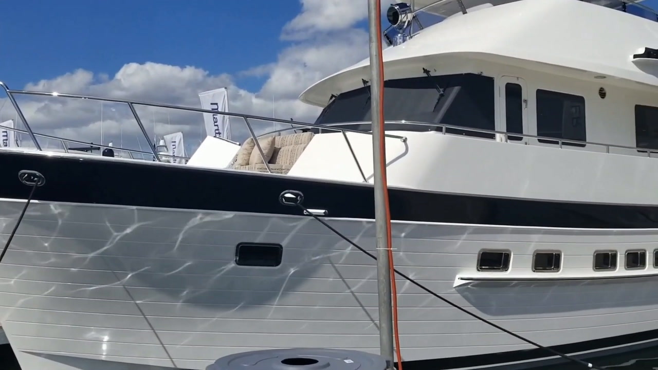 Outer Reef 610 VBS