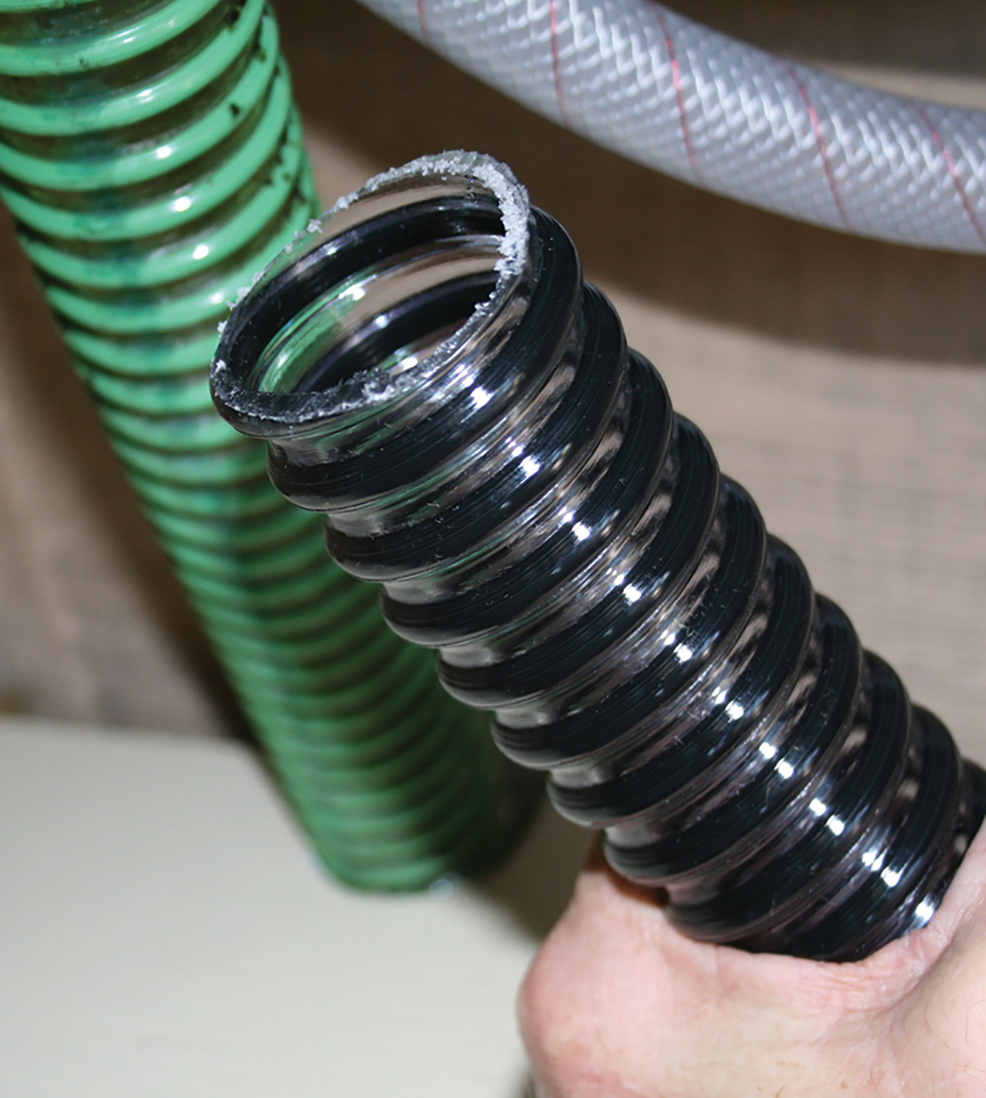 01-sticky-water-hose 01-sticky-water-hose
