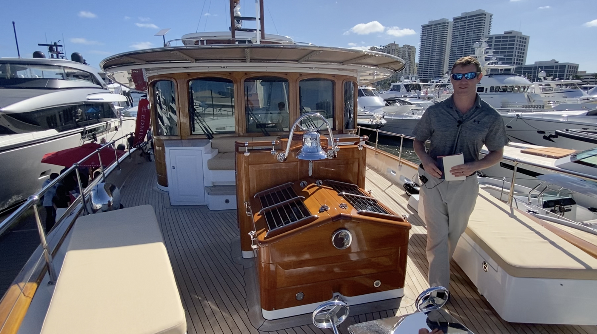 prm_151' Burger Yacht Walk-through
