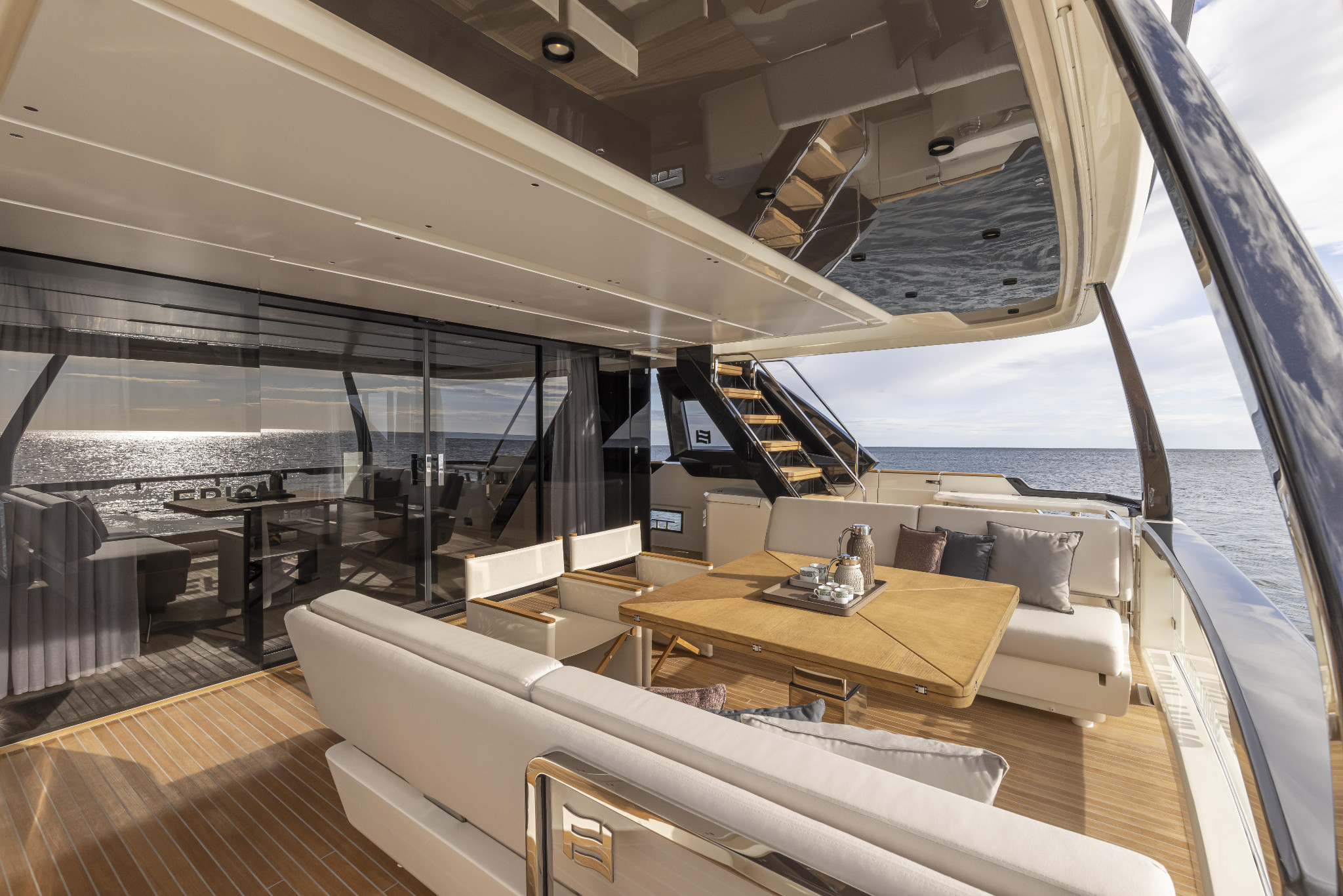 FerrettiYachts_1000_Classic-0001