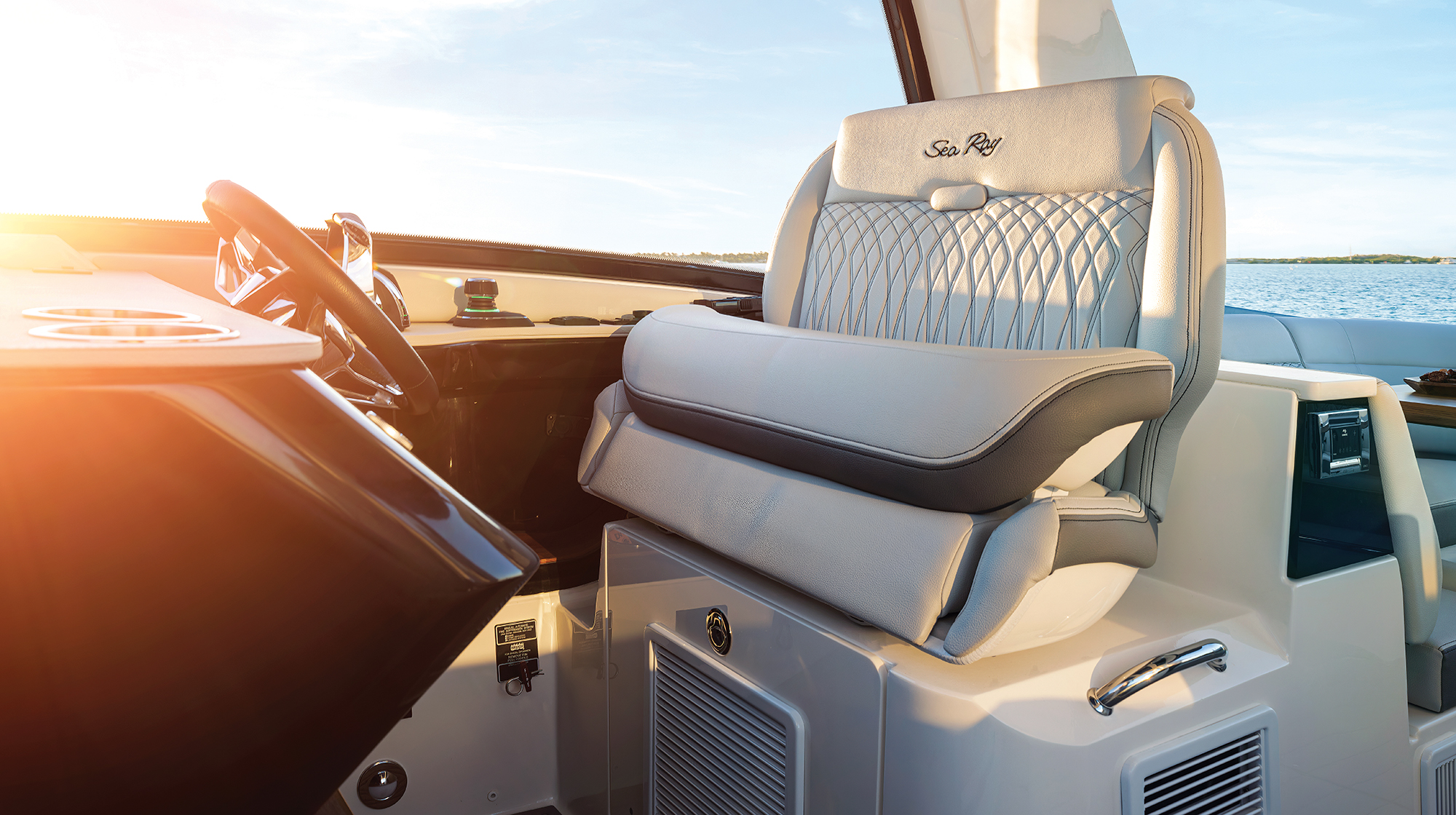prm_2021-Sundancer-370-Outboard-DAO370-helm-seat-bolster-up-sunset-05187