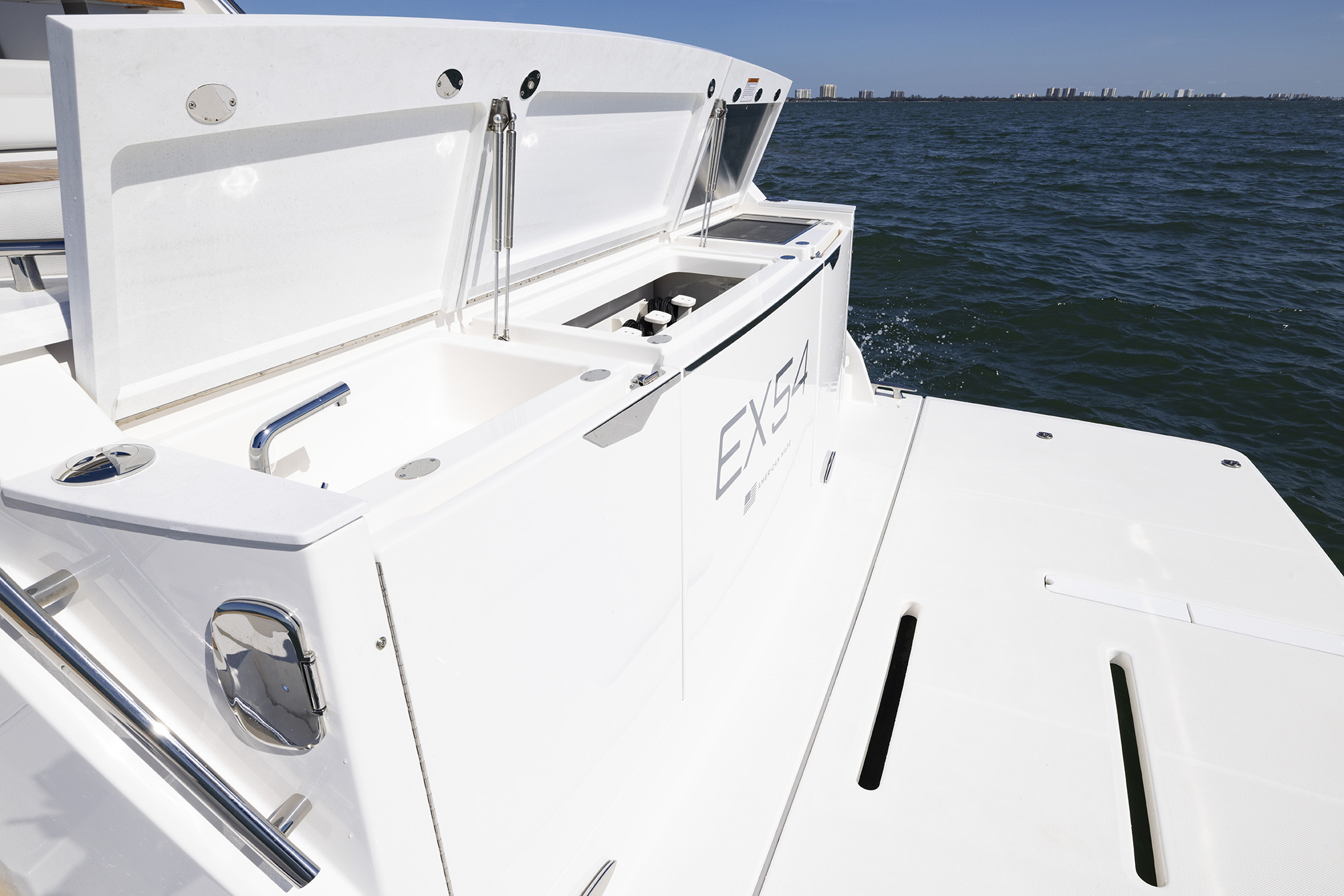 Tiara 54 EX Review