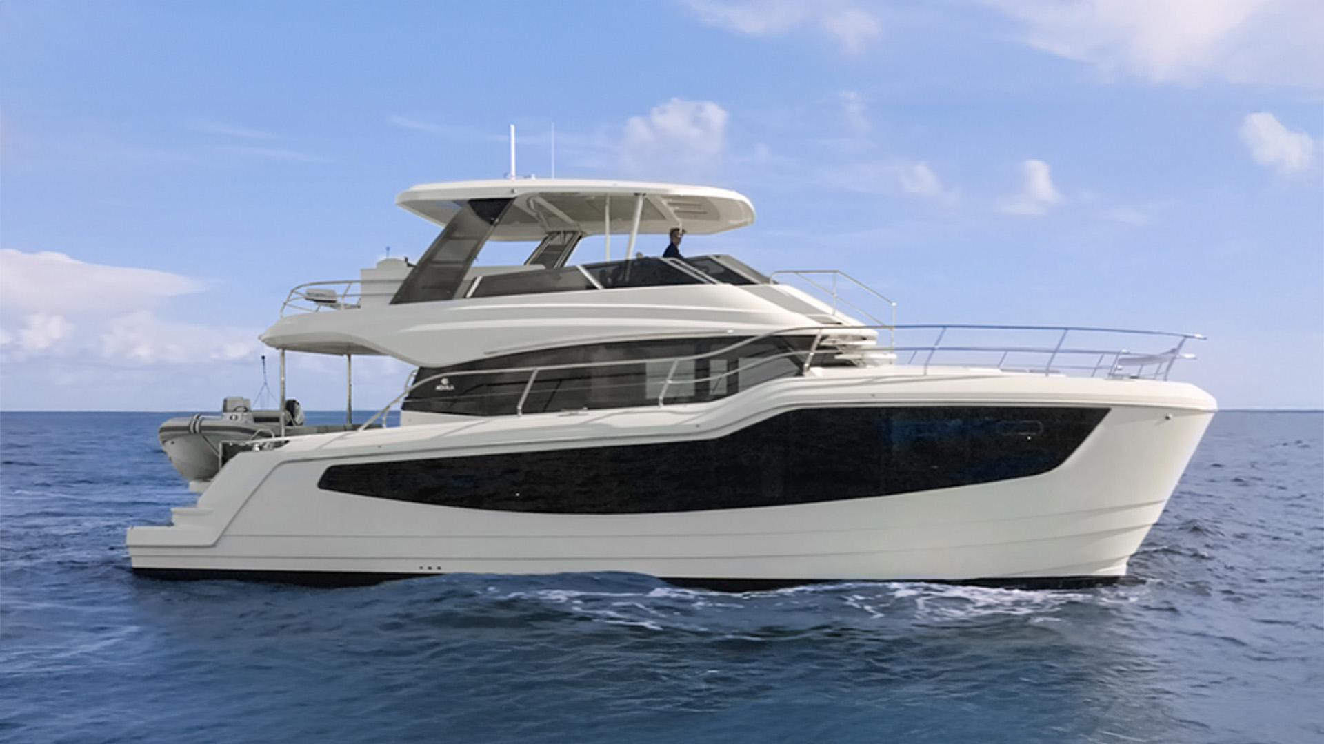Aquila-50-Yacht
