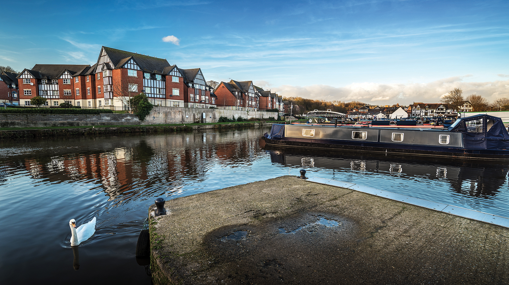 prm_narrowboat_charter