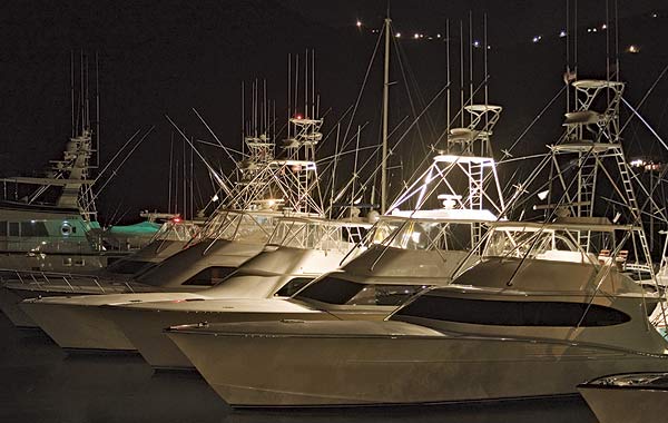 BXRL tournament boats at rest.