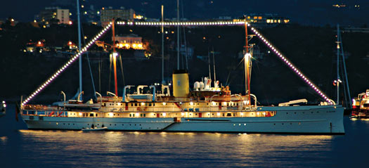 worlds-largest-delphine-main.jpg promo image worlds-largest-delphine-main.jpg promo image