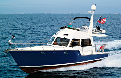 island-pilot-435-fast-trawler-main.jpg promo image island-pilot-435-fast-trawler-main.jpg promo image
