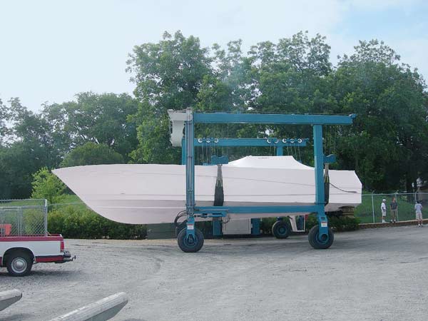 volvo-penta-boat-engine-center-g1.jpg promo image After modifications, a 51-footer with triple IPS units heads for some open-water testing.