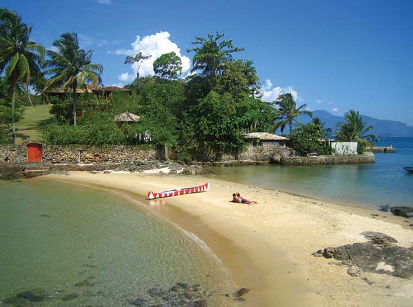 There are so many beaches along Angre's islands that you often have one to yourself.