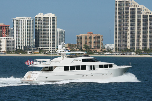 yacht-lease-main.jpg promo image yacht-lease-main.jpg promo image